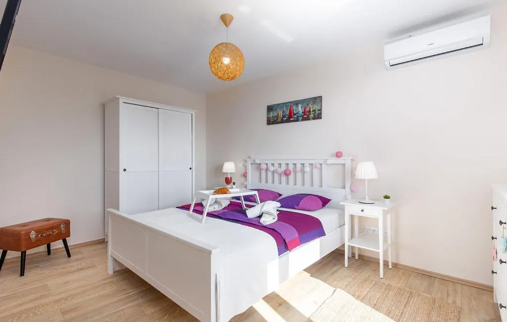 Nina Rose Boutique Villa لوفغان كرواتيا