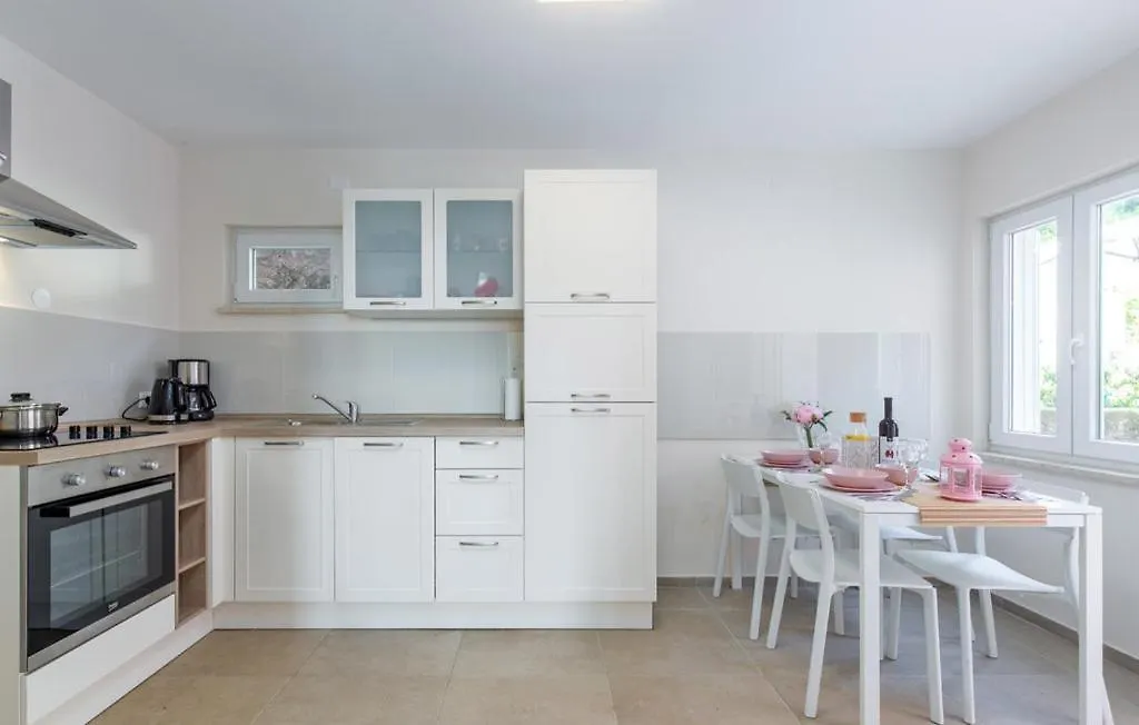 Nina Rose Boutique Villa Lovran Kroatien